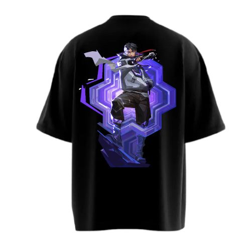 ISO - Oversized T-shirt