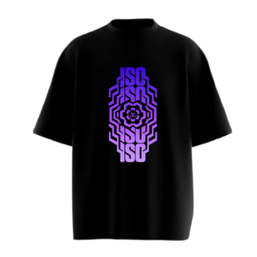 ISO - Oversized T-shirt